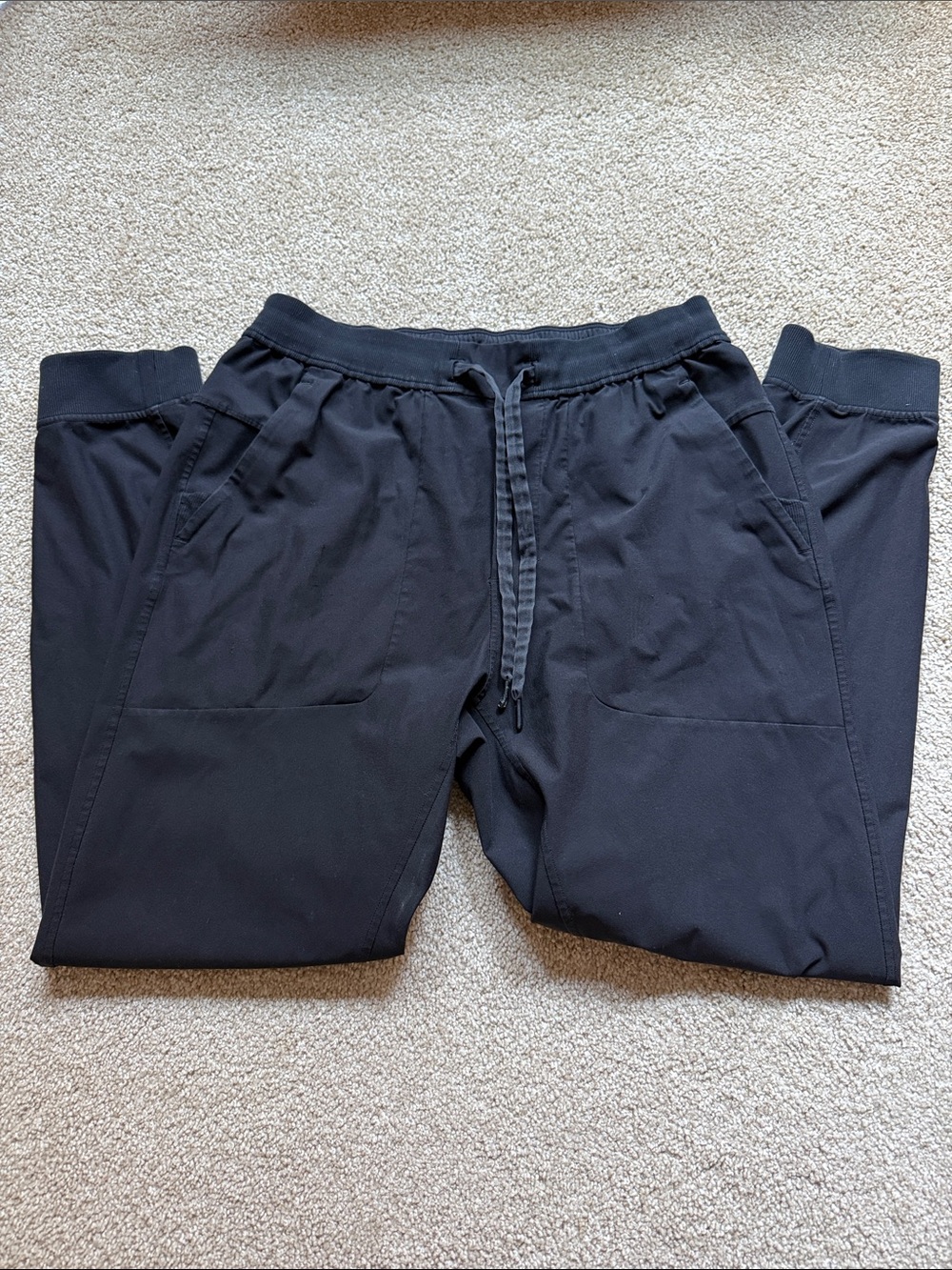 Lululemon Men’s Black Joggers Size L